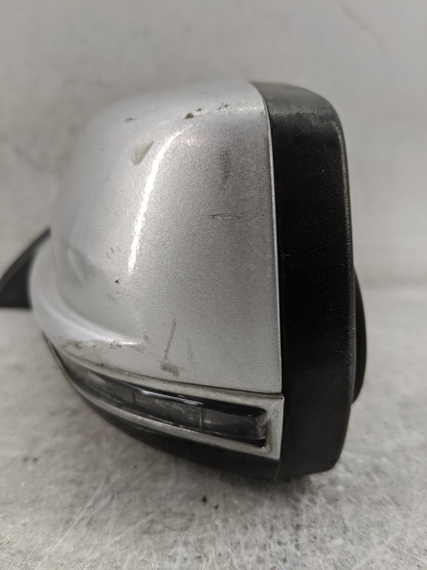 2013 Chevrolet Malibu Driver Side View Mirror - Left Door Mirror OEM Used - Oemusedautoparts1.com