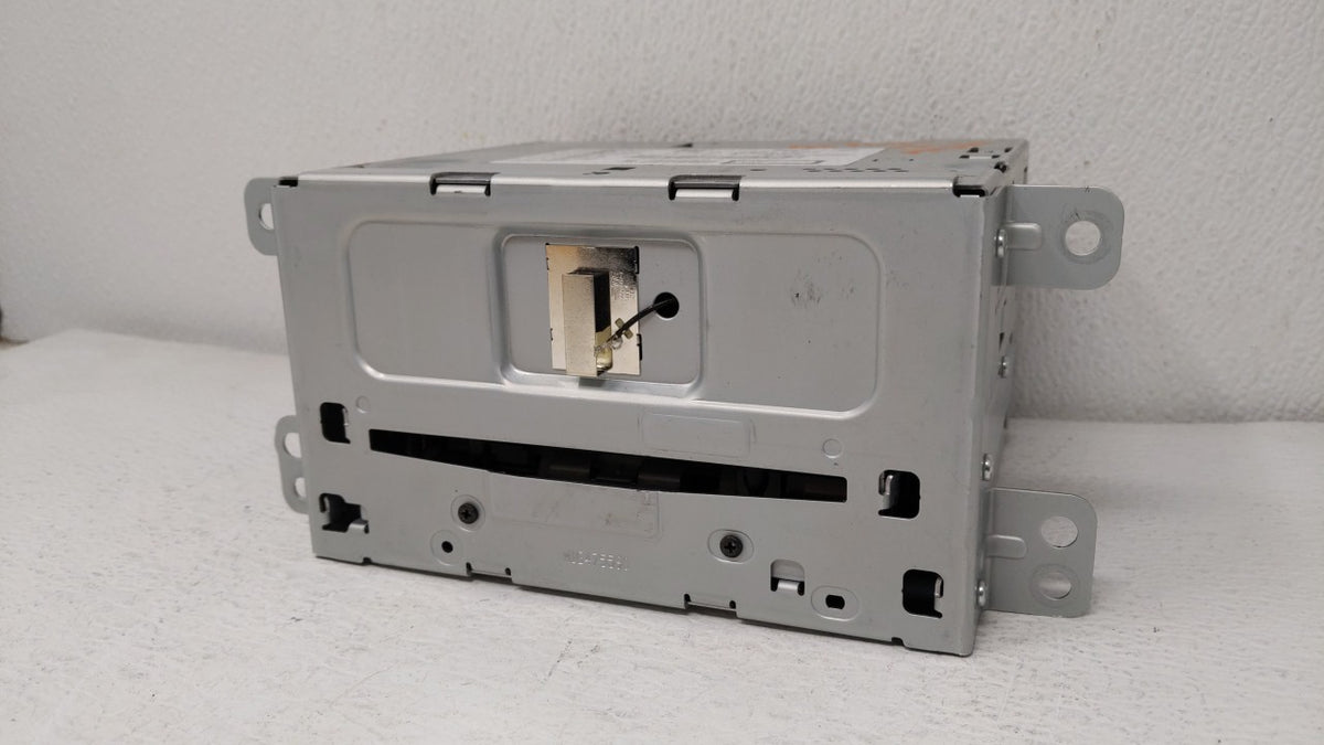 2013 Chevrolet Malibu Radio AM FM Cd Player Receiver Replacement P/N:22911992 OEM Used Auto Parts - Oemusedautoparts1.com