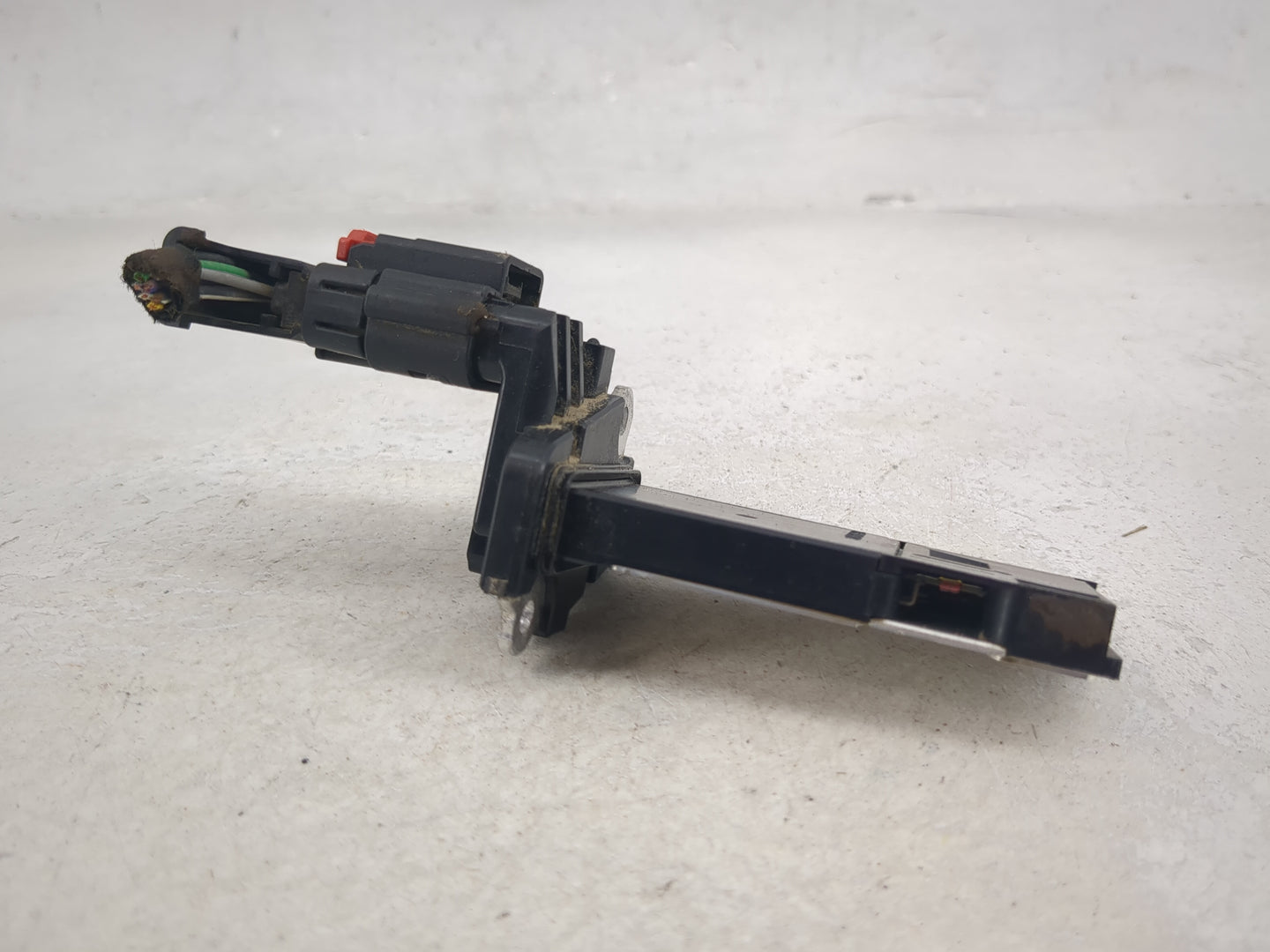 2013-2016 Chevrolet Malibu Mass Air Flow Meter Maf 1485554 - Oemusedautoparts1.com