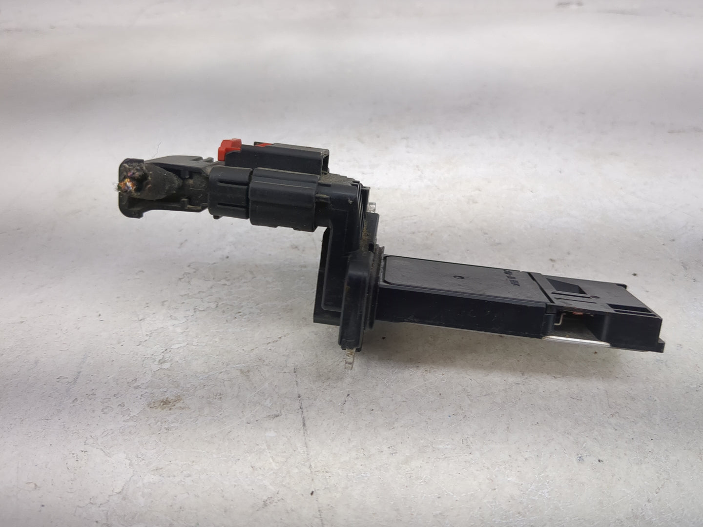 2013-2016 Chevrolet Malibu Mass Air Flow Meter Maf 1486207 - Oemusedautoparts1.com