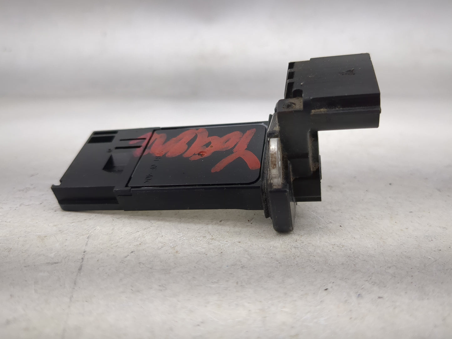 2013-2016 Chevrolet Malibu Mass Air Flow Meter Maf 1486670 - Oemusedautoparts1.com