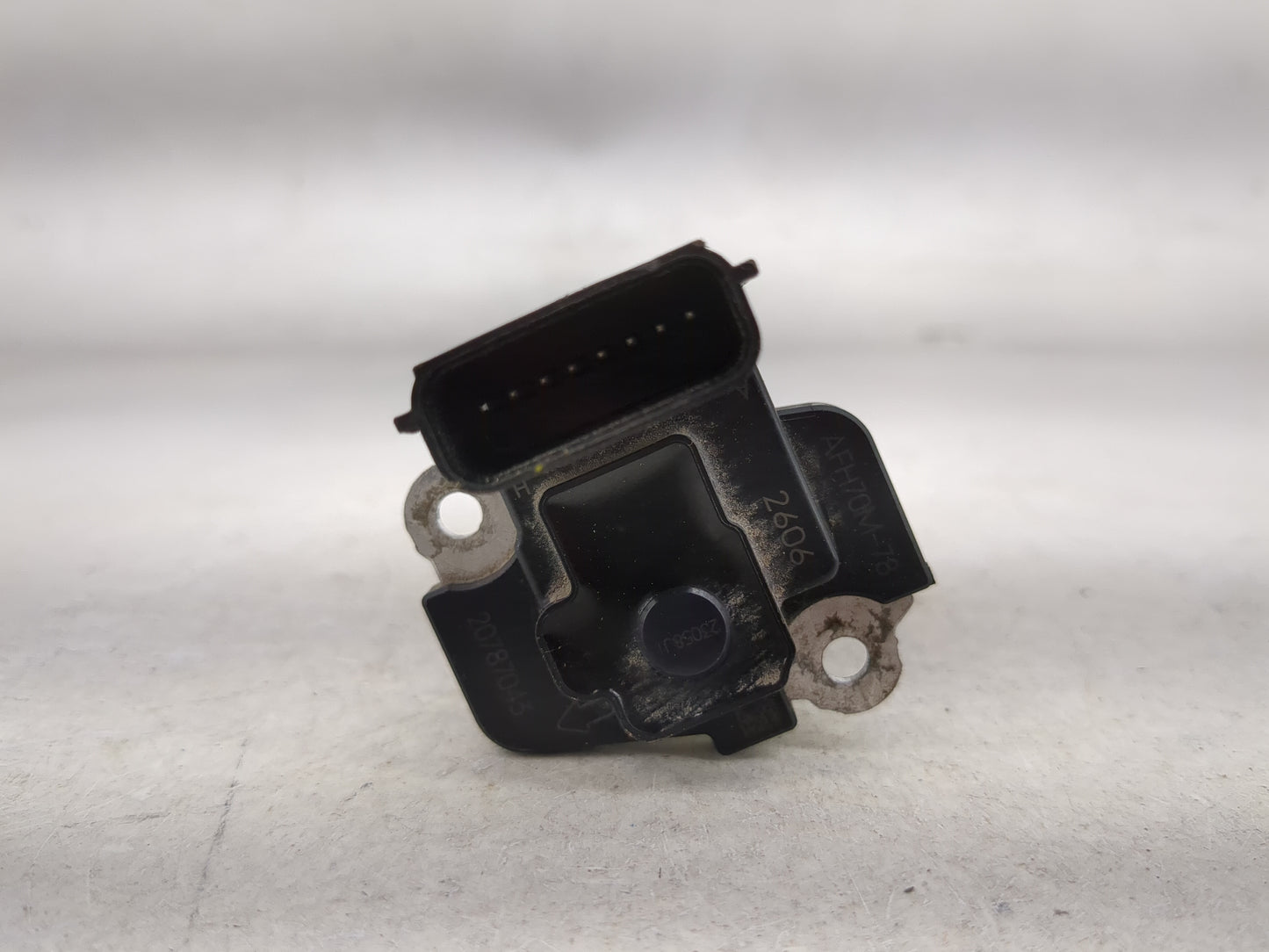 2013-2016 Chevrolet Malibu Mass Air Flow Meter Maf 1486670 - Oemusedautoparts1.com