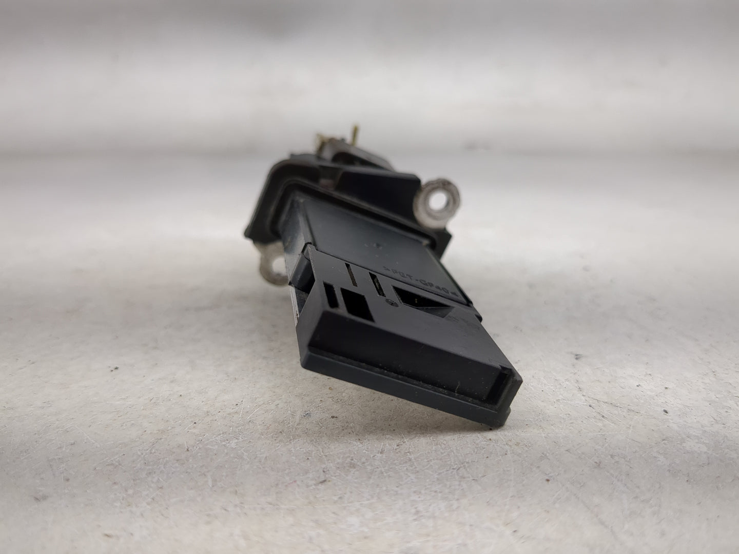 2008-2014 Chevrolet Malibu Mass Air Flow Meter Maf 1486721 - Oemusedautoparts1.com