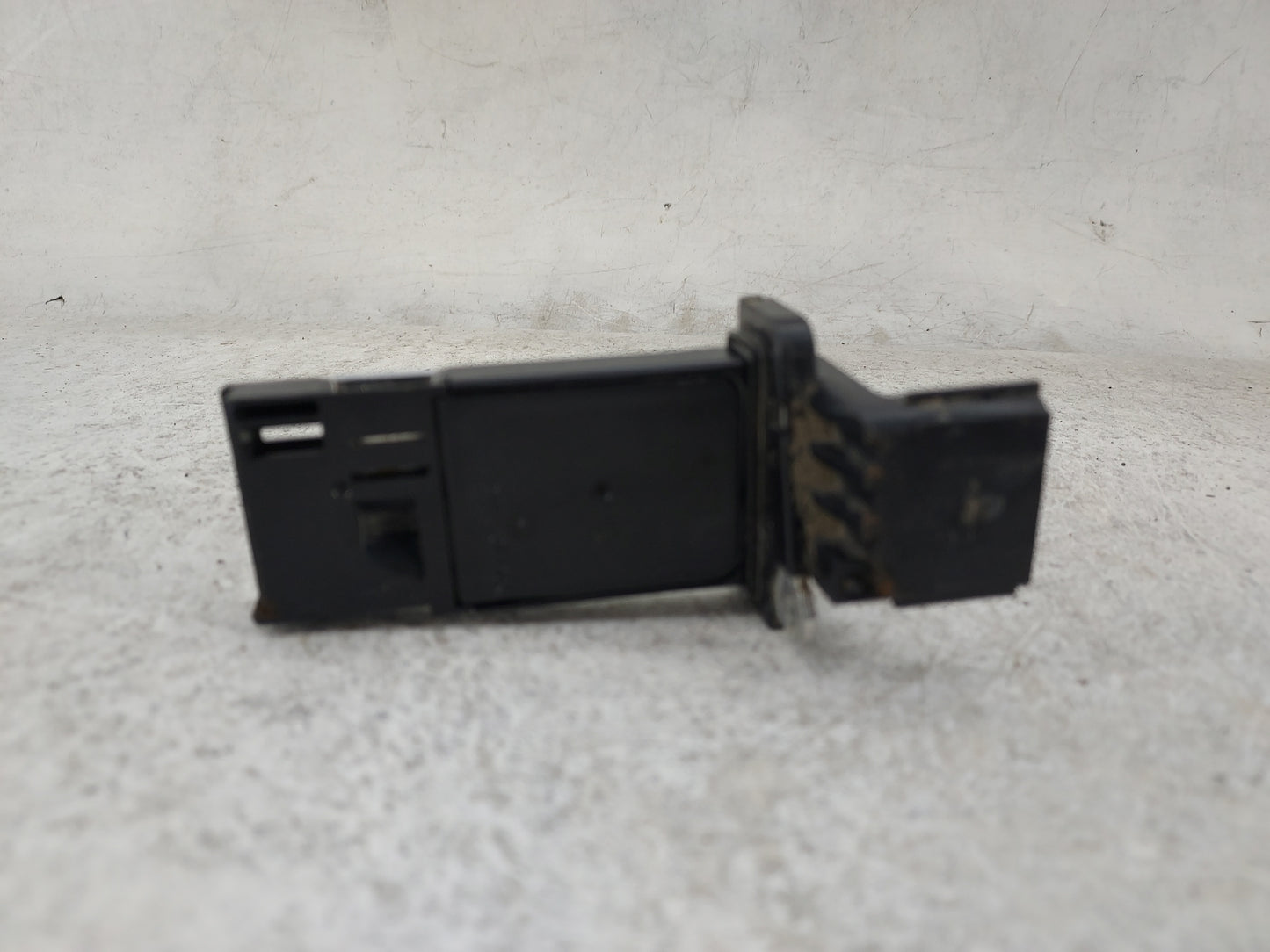 2013-2016 Chevrolet Malibu Mass Air Flow Meter Maf 1487956 - Oemusedautoparts1.com