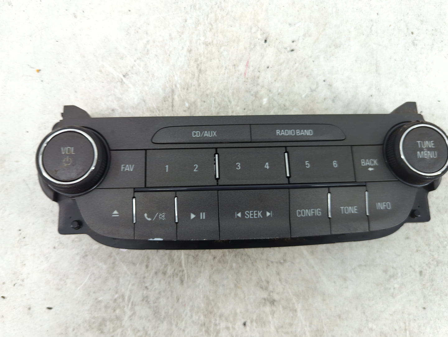 2013-2013 Chevrolet Malibu Radio Control Panel 1488192 - Oemusedautoparts1.com