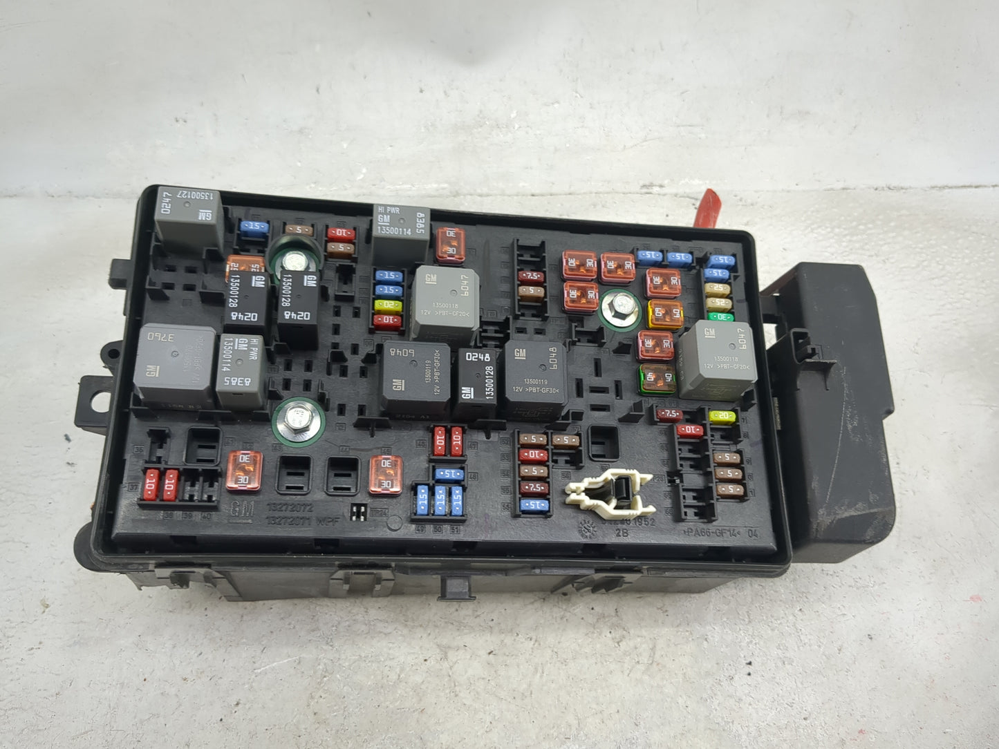 2013 Chevrolet Malibu Fusebox Fuse Box Panel Relay Module P/N:13272072 13272071, 812461952 Fits OEM Used Auto Parts - Oemuse