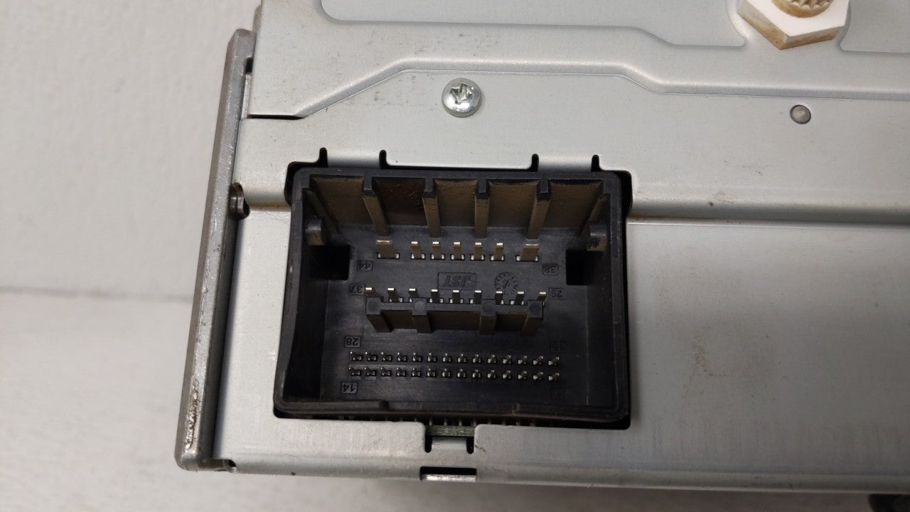 2013-2013 Chevrolet Malibu Am Fm Cd Player Radio Receiver - Oemusedautoparts1.com