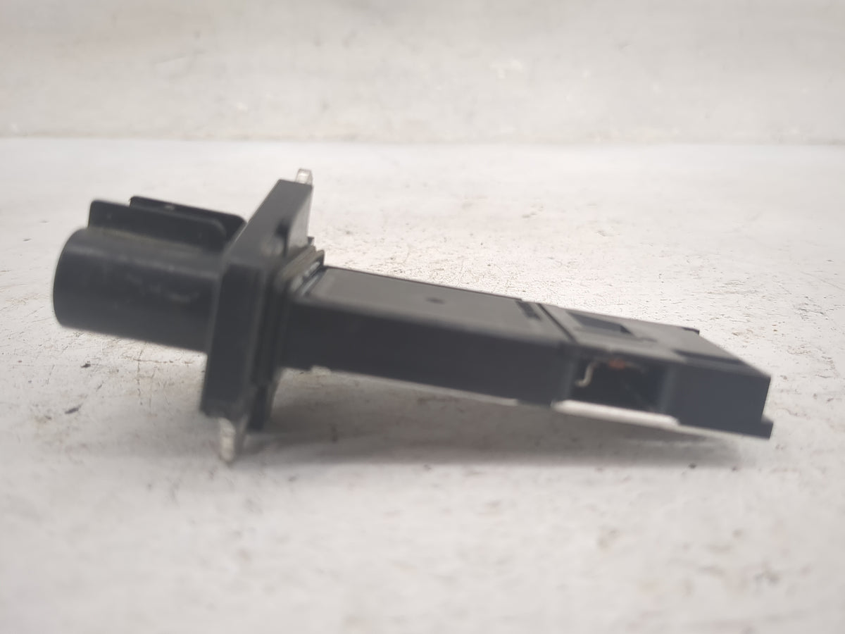 2008-2014 Chevrolet Malibu Mass Air Flow Meter Maf Sensor 1518315 - Oemusedautoparts1.com