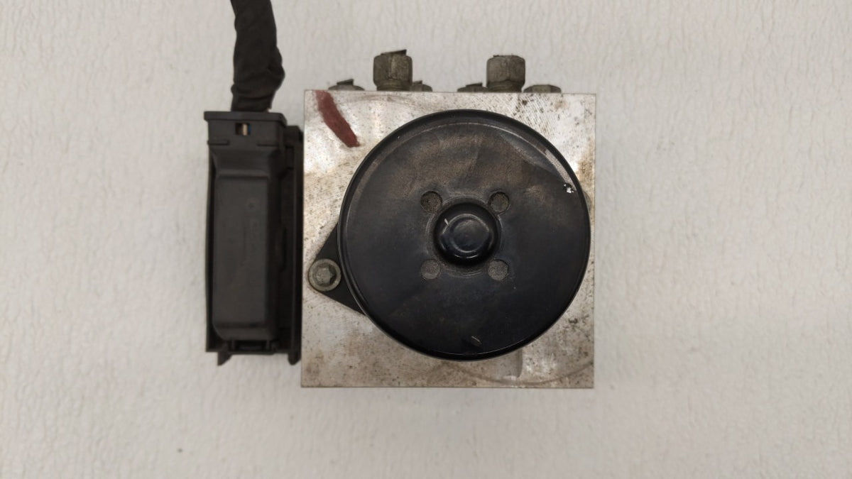 2013-2016 Chevrolet Malibu Anti-Lock Brake ABS Pump Module Actuator OEM P/N:22815252 22888646 Fits Fits 2012 2013 2014 2015 