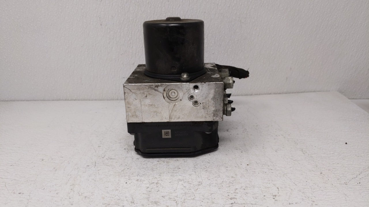 2013-2016 Chevrolet Malibu ABS Pump Control Module Replacement P/N:22815252 22888646, 22863598 Fits Fits 2012 2013 2014 2015