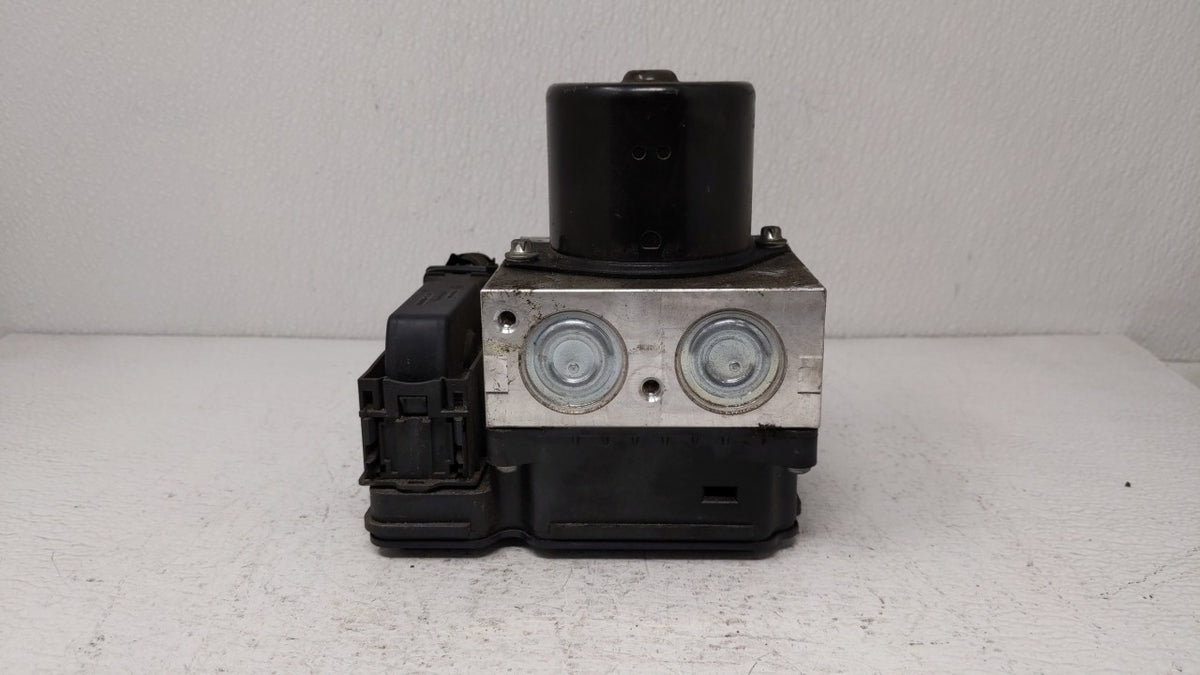 2013-2016 Chevrolet Malibu Anti-Lock Brake ABS Pump Module Actuator OEM P/N:22815252 22888646 Fits Fits 2012 2013 2014 2015 