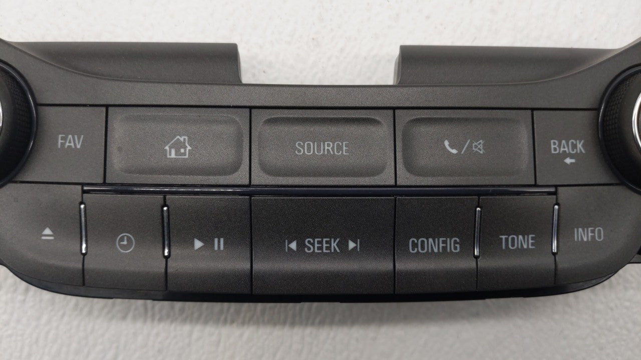 2013-2013 Chevrolet Malibu Radio Control Panel 165104 - Oemusedautoparts1.com