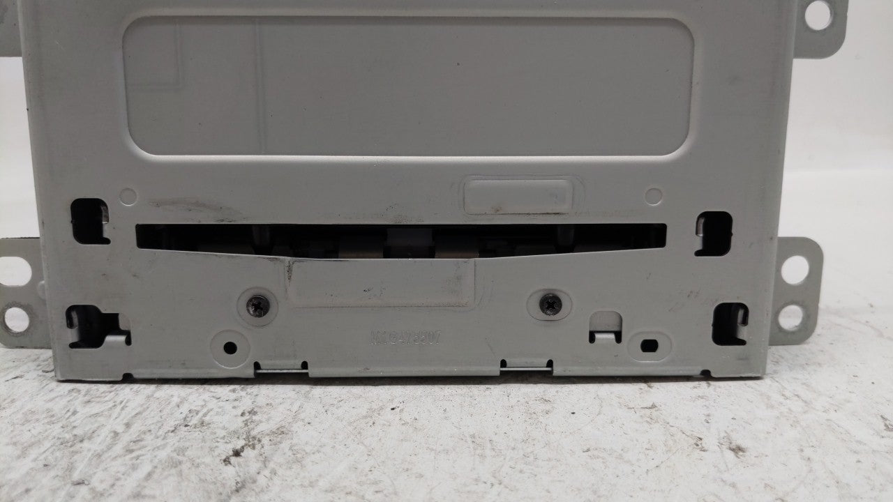 2013-2013 Chevrolet Malibu Am Fm Cd Player Radio Receiver - Oemusedautoparts1.com