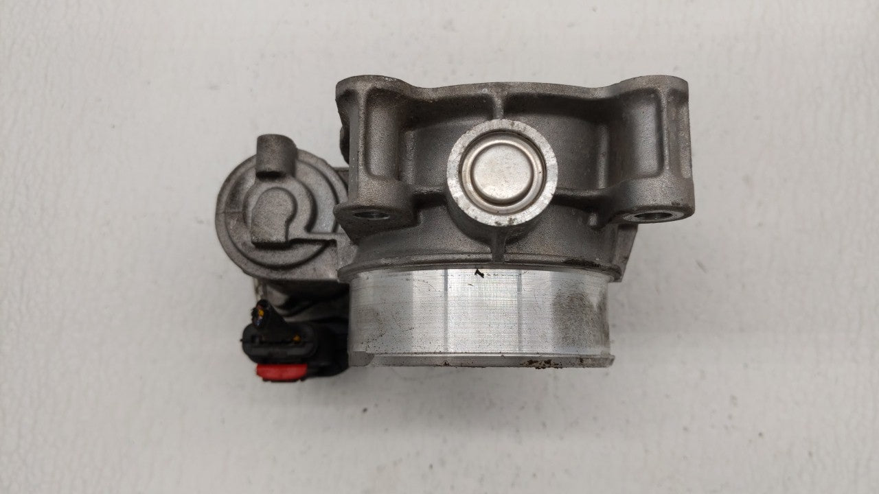2013-2015 Chevrolet Malibu Throttle Body P/N:12627217DA Fits Fits 2013 2014 2015 2017 2018 OEM Used Auto Parts - Oemusedauto