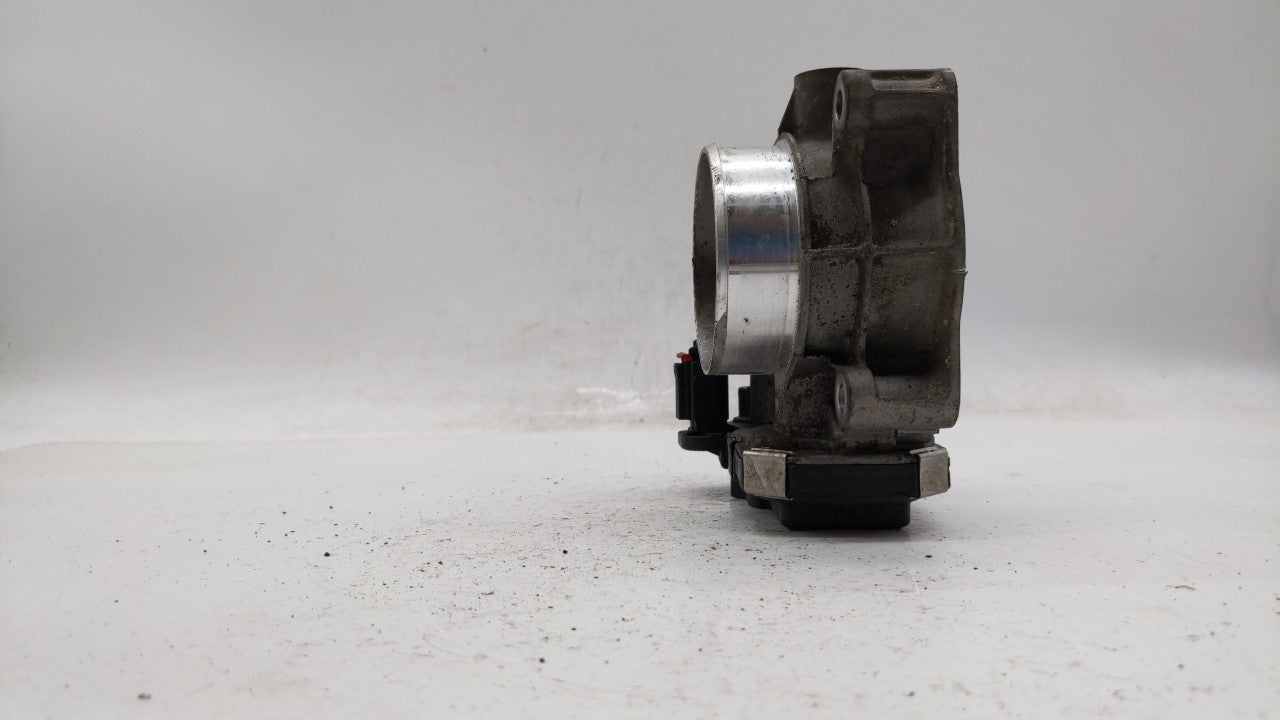 2013-2015 Chevrolet Malibu Throttle Body P/N:12627217DA Fits Fits 2013 2014 2015 2017 2018 OEM Used Auto Parts - Oemusedauto