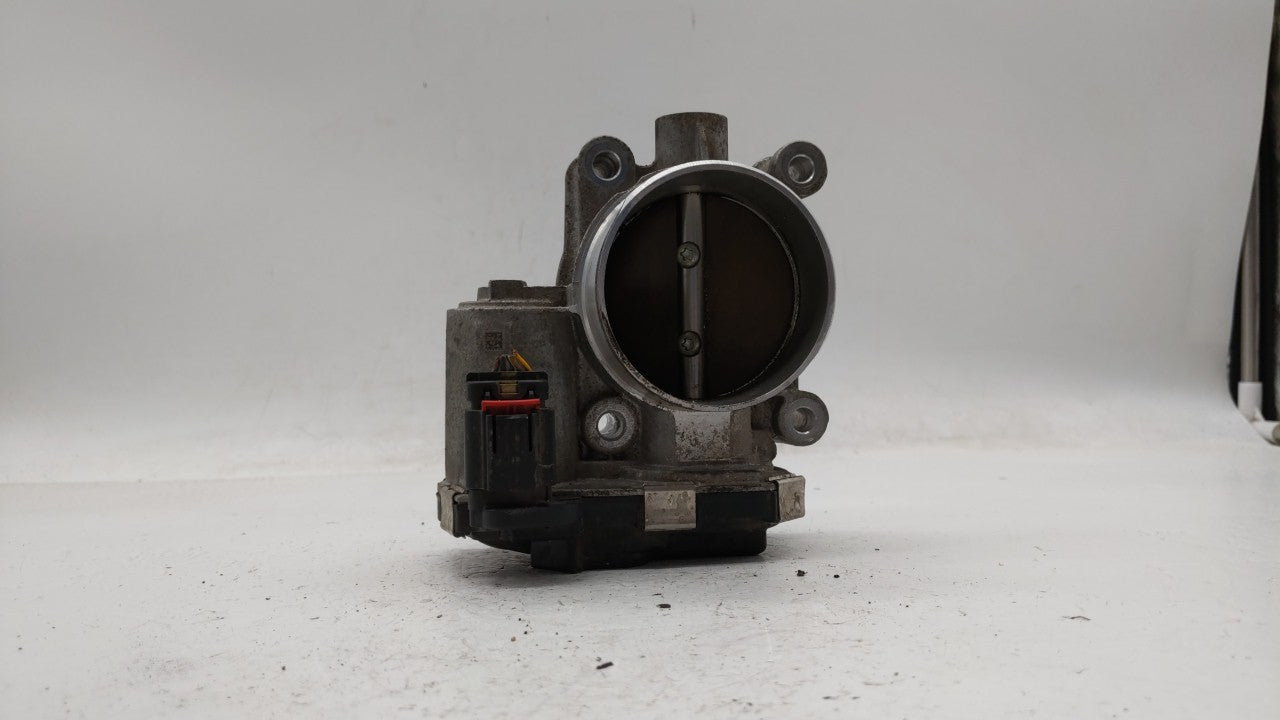2013-2015 Chevrolet Malibu Throttle Body P/N:12627217DA Fits Fits 2013 2014 2015 2017 2018 OEM Used Auto Parts - Oemusedauto