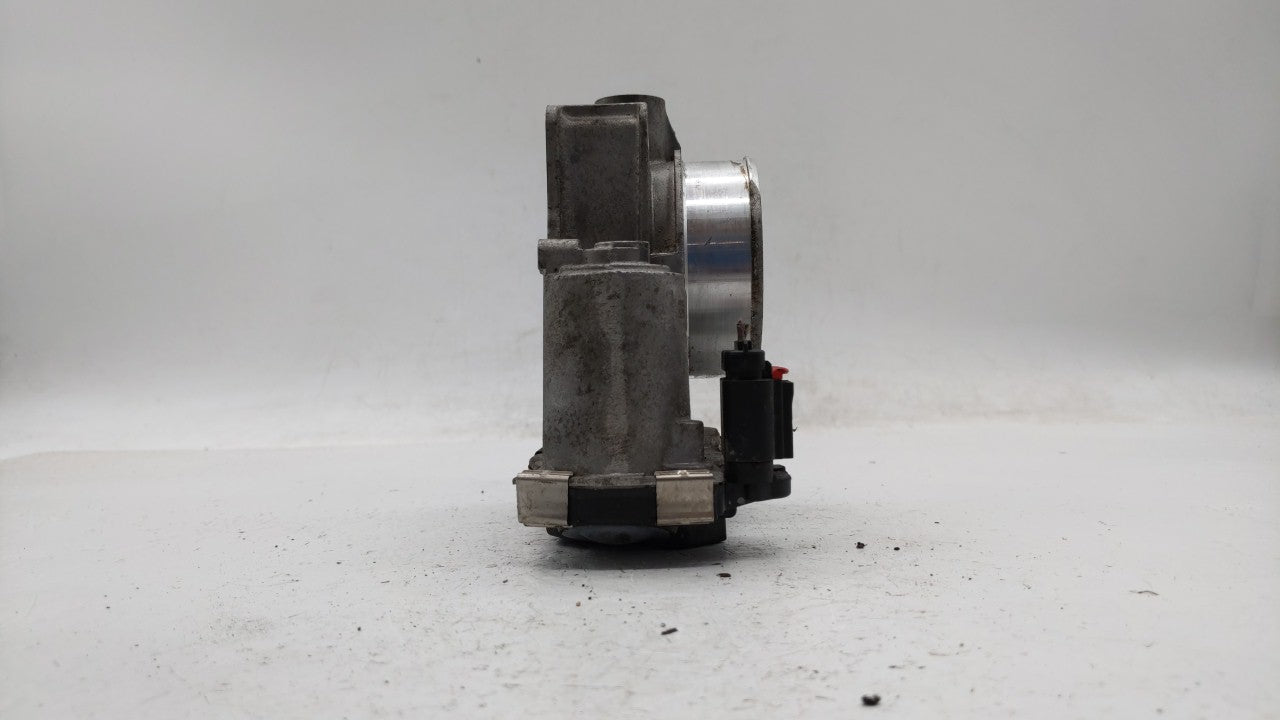 2013-2015 Chevrolet Malibu Throttle Body P/N:12627217DA Fits Fits 2013 2014 2015 2017 2018 OEM Used Auto Parts - Oemusedauto