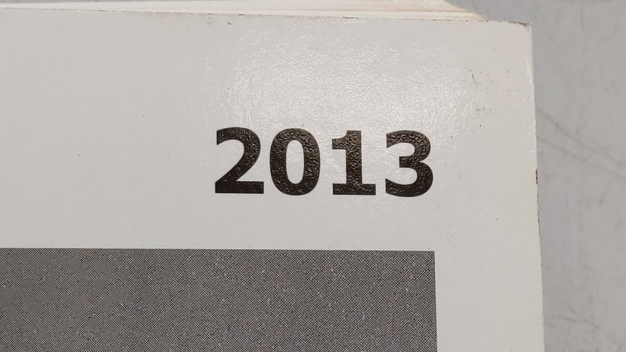 2013 Chevrolet Malibu Owners Manual Book Guide OEM Used Auto Parts - Oemusedautoparts1.com