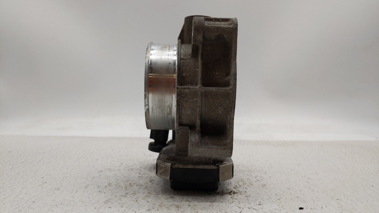 2013-2015 Chevrolet Malibu Throttle Body P/N:12627217DA 12669073DA Fits Fits 2013 2014 2015 2017 2018 OEM Used Auto Parts - 