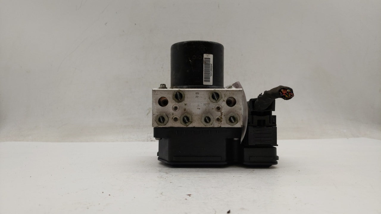 2013-2016 Chevrolet Malibu ABS Pump Control Module Replacement P/N:22971448 Fits Fits 2012 2013 2014 2015 2016 OEM Used Auto