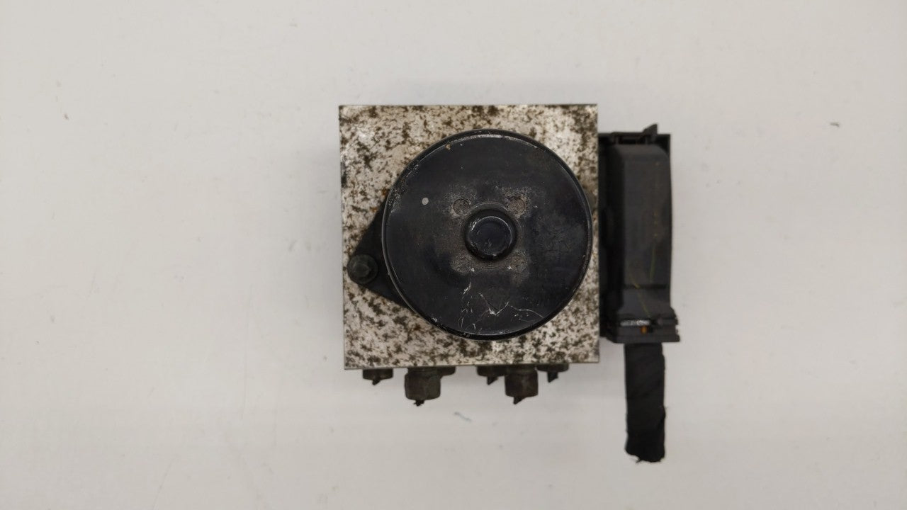 2013-2016 Chevrolet Malibu ABS Pump Control Module Replacement P/N:22971448 Fits Fits 2012 2013 2014 2015 2016 OEM Used Auto