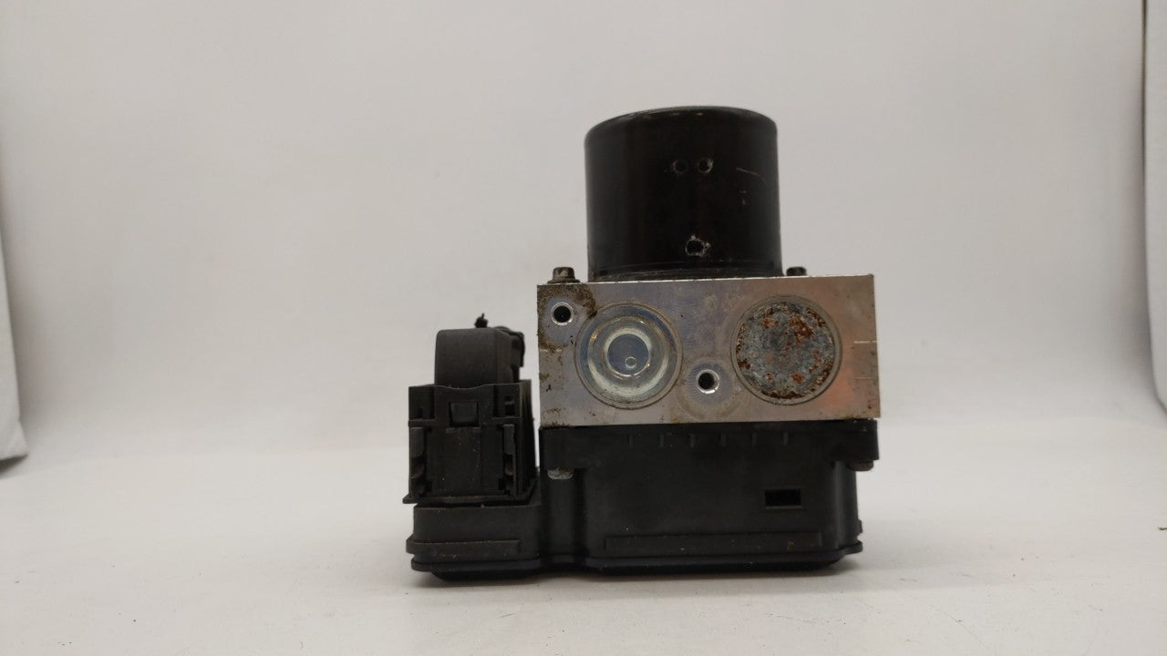 2013-2016 Chevrolet Malibu ABS Pump Control Module Replacement P/N:22971448 Fits Fits 2012 2013 2014 2015 2016 OEM Used Auto