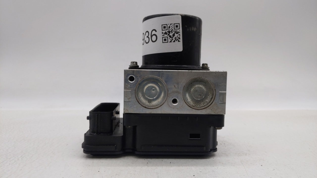 2013-2016 Chevrolet Malibu ABS Pump Control Module Replacement P/N:22888501 22863598, 22971448 Fits Fits 2012 2013 2014 2015