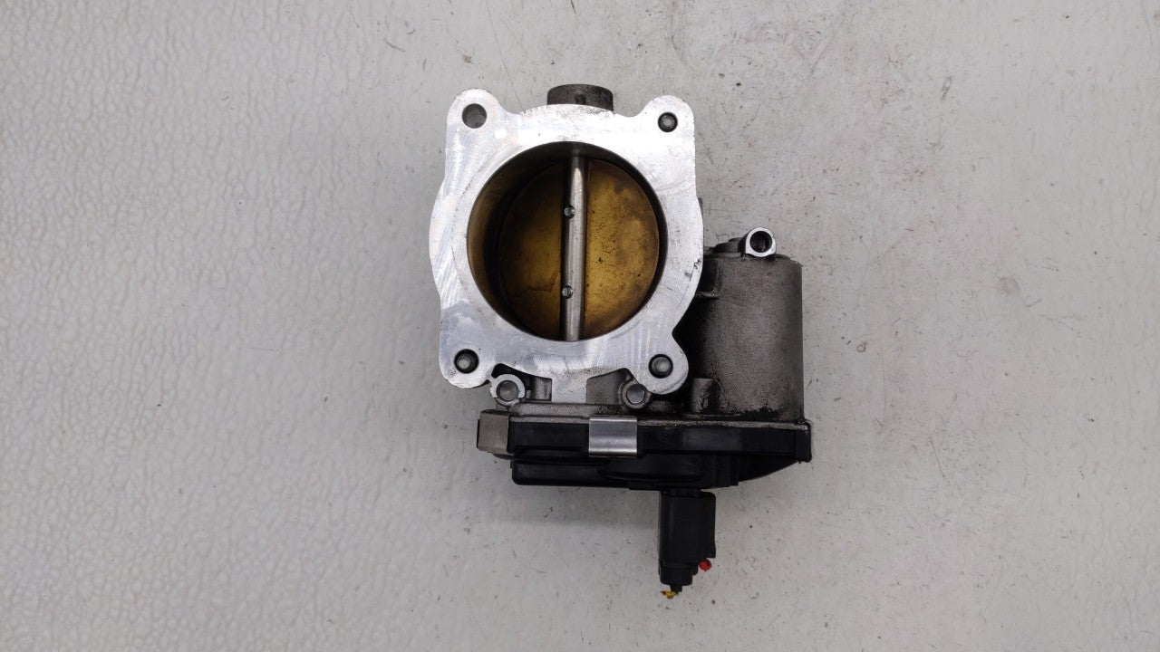 2013-2014 Chevrolet Malibu Throttle Body P/N:12632101CA Fits Fits 2012 2013 2014 2015 OEM Used Auto Parts - Oemusedautoparts