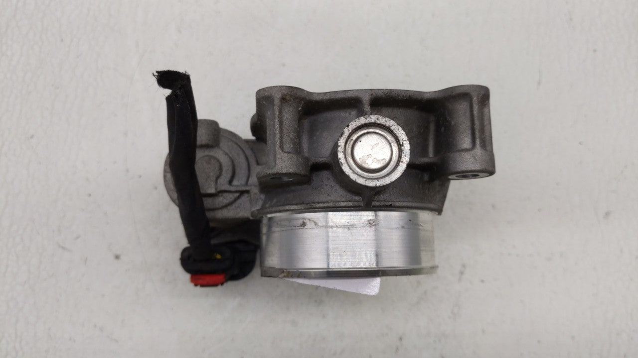 2013-2015 Chevrolet Malibu Throttle Body P/N:12627217DA 12669073DA Fits Fits 2013 2014 2015 2017 2018 OEM Used Auto Parts - 