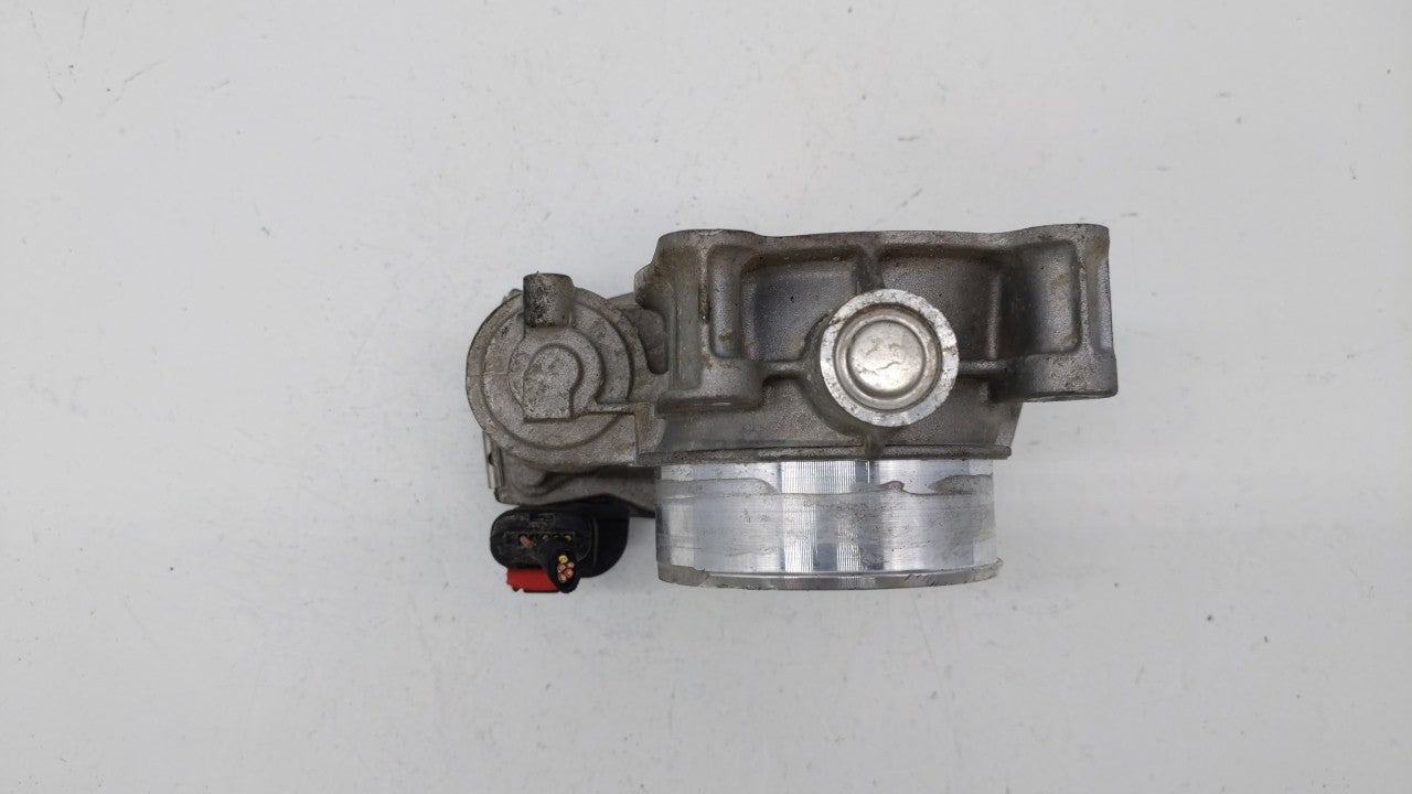 2013-2015 Chevrolet Malibu Throttle Body P/N:12627217DA 12669073DA Fits Fits 2013 2014 2015 2017 2018 OEM Used Auto Parts - 