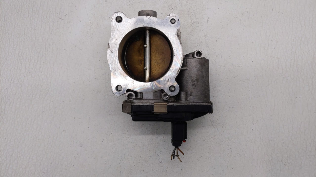 2013-2014 Chevrolet Malibu Throttle Body P/N:12632101CA Fits Fits 2012 2013 2014 2015 OEM Used Auto Parts - Oemusedautoparts