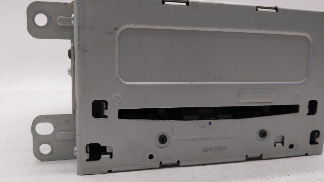 2013-2013 Chevrolet Malibu Am Fm Cd Player Radio Receiver - Oemusedautoparts1.com