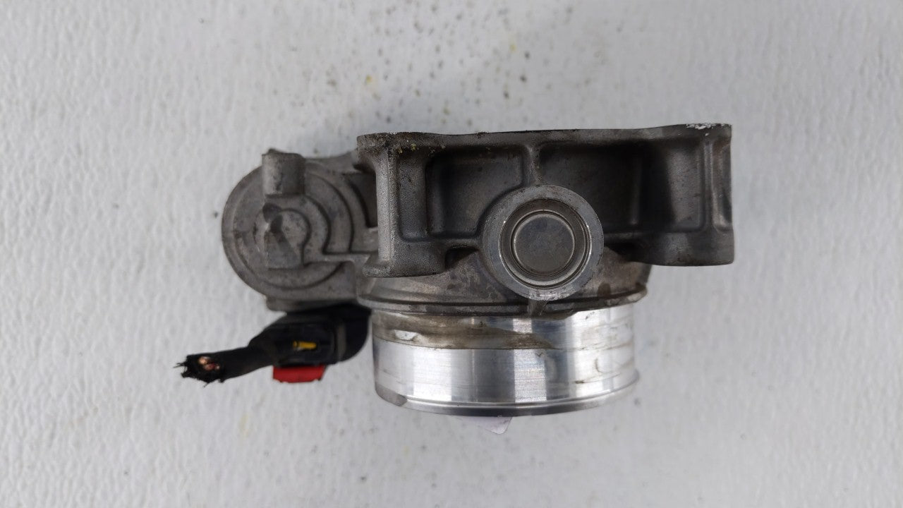 2013-2015 Chevrolet Malibu Throttle Body P/N:12627217DA 12669073DA Fits Fits 2013 2014 2015 2017 2018 OEM Used Auto Parts - 