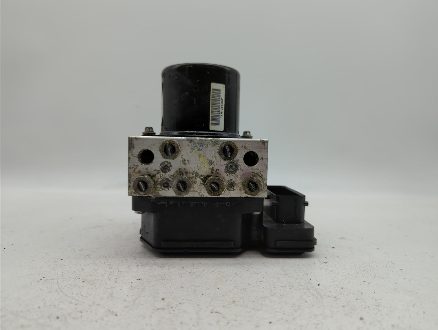 2013-2016 Chevrolet Malibu ABS Pump Control Module Replacement P/N:22973923 22827930, 22888501 Fits Fits 2012 2013 2014 2015