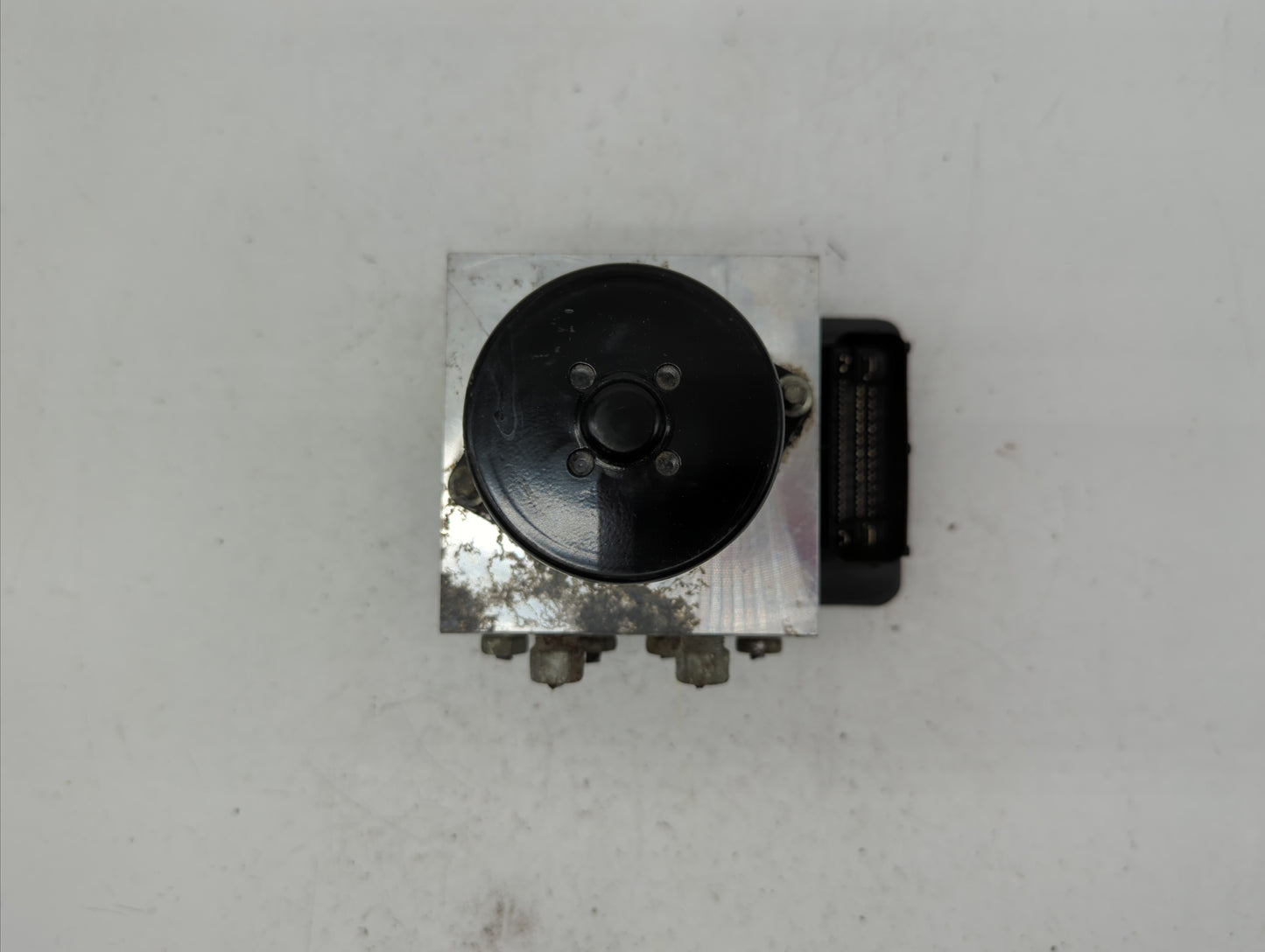 2013-2016 Chevrolet Malibu ABS Pump Control Module Replacement P/N:22973923 22827930, 22888501 Fits Fits 2012 2013 2014 2015