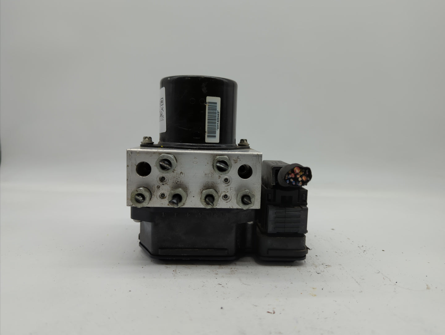 2013-2016 Chevrolet Malibu ABS Pump Control Module Replacement P/N:22973923 22827930, 22888501 Fits Fits 2012 2013 2014 2015
