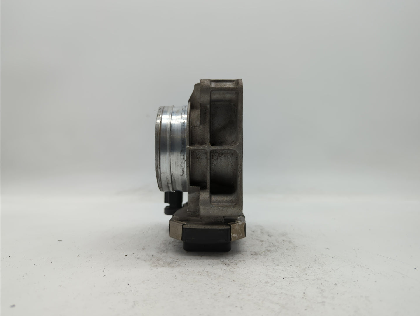 2013-2019 Chevrolet Malibu Throttle Body P/N:12670837AA 12681472AA, 12670937AA Fits Fits 2013 2014 2015 2016 2017 2018 2019 