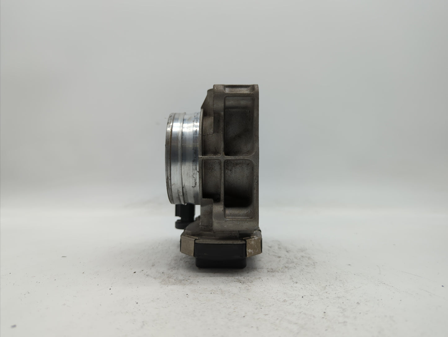 2013-2019 Chevrolet Malibu Throttle Body P/N:12670837AA 12681472AA, 12670937AA Fits Fits 2013 2014 2015 2016 2017 2018 2019 