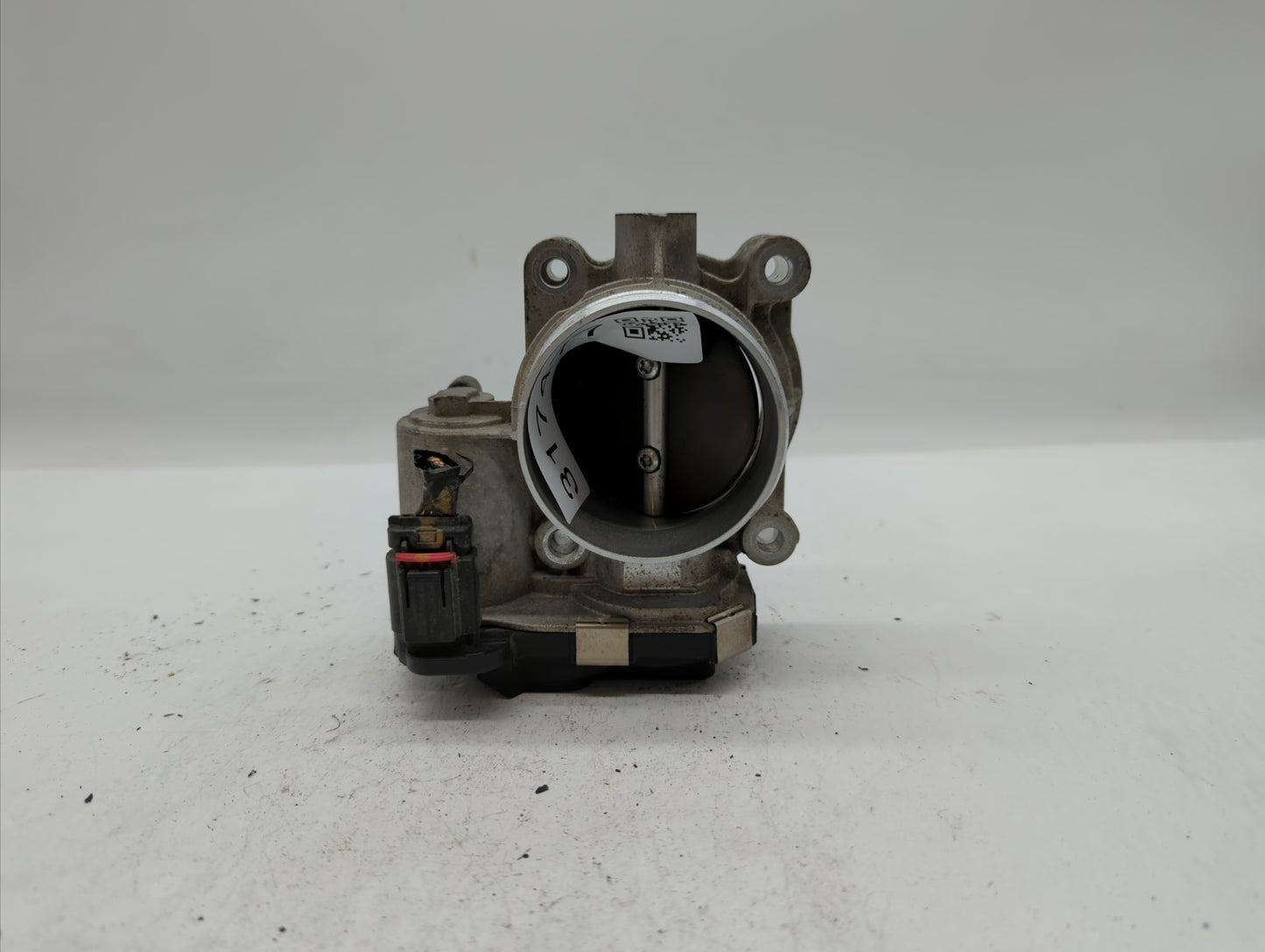 2013-2015 Chevrolet Malibu Throttle Body P/N:12627217DA 12669073DA Fits Fits 2013 2014 2015 2017 2018 OEM Used Auto Parts - 