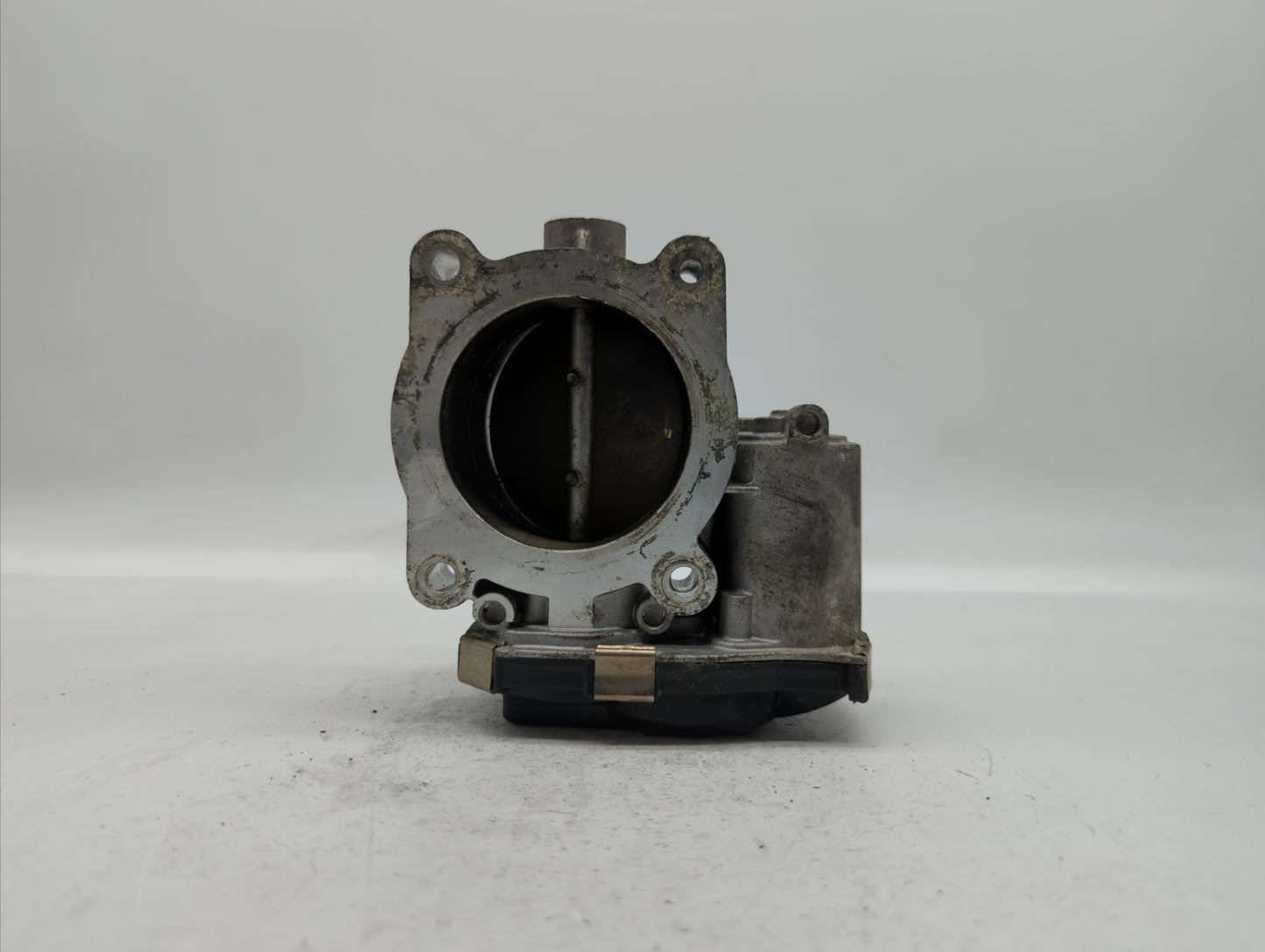 2013-2015 Chevrolet Malibu Throttle Body P/N:12627217DA 12669073DA Fits Fits 2013 2014 2015 2017 2018 OEM Used Auto Parts - 