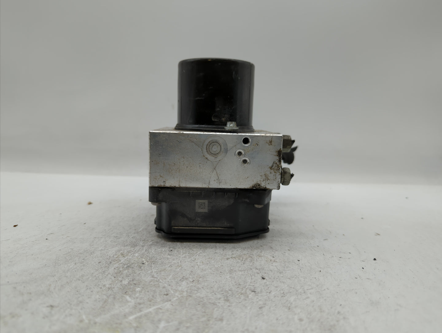 2013-2016 Chevrolet Malibu ABS Pump Control Module Replacement P/N:22973923 22827930, 22888501 Fits Fits 2012 2013 2014 2015