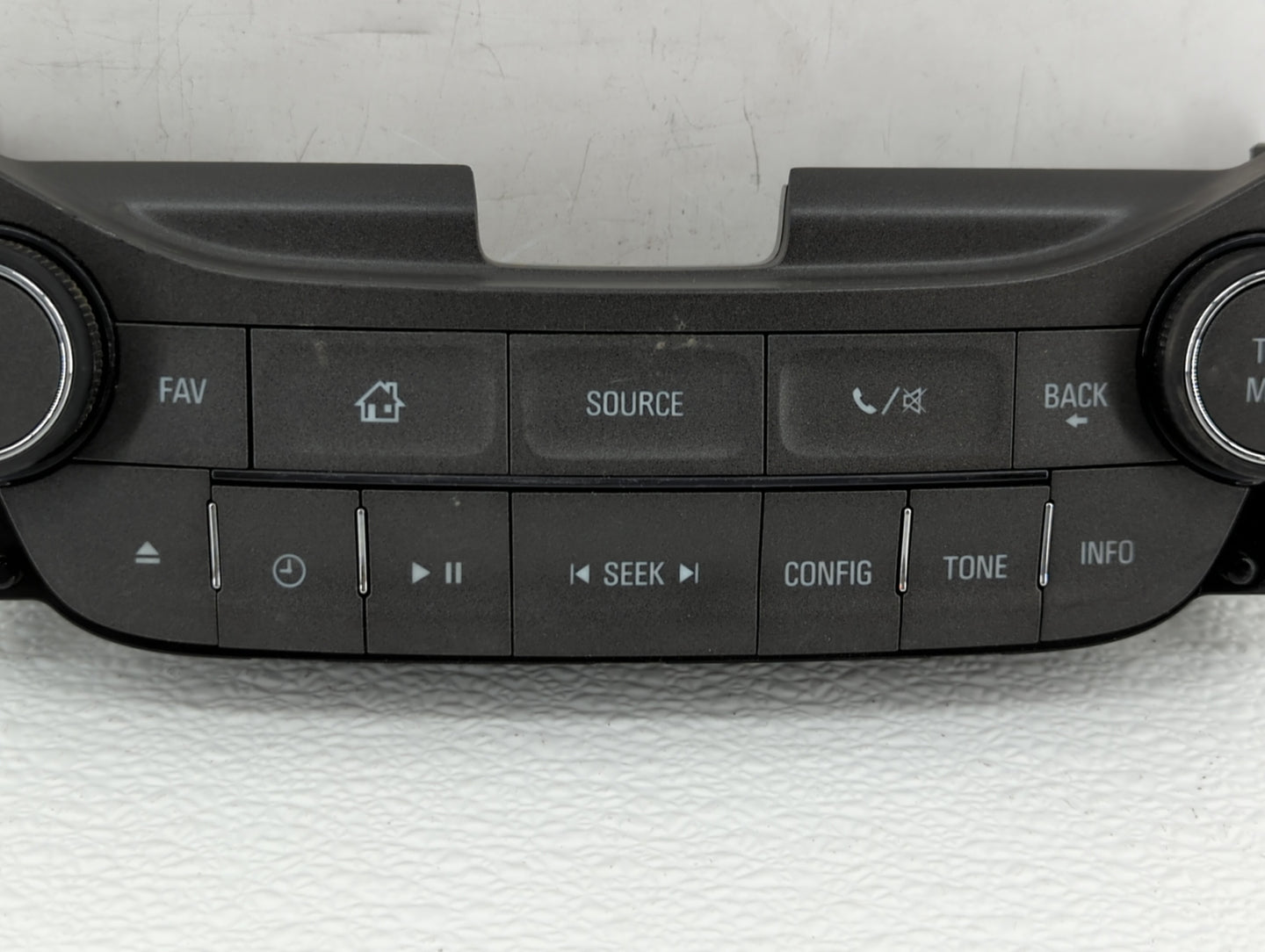2013 Chevrolet Malibu Radio AM FM Cd Player Receiver Replacement P/N:22881000 22869142, 545290509 Fits OEM Used Auto Parts -