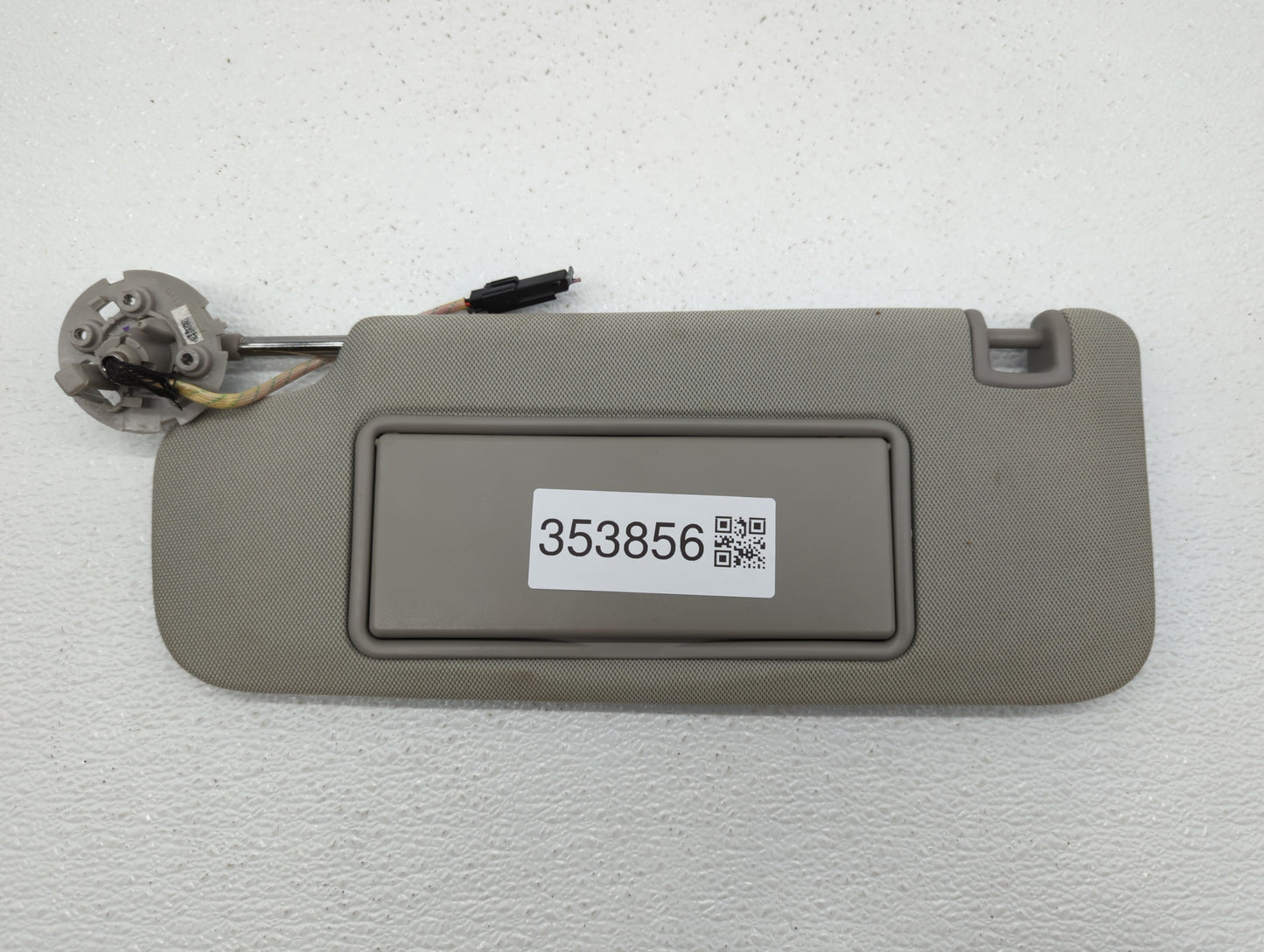 2013-2016 Chevrolet Malibu Sun Visor Shade Replacement Passenger Right Mirror Fits Fits 2013 2014 2015 2016 OEM Used Auto Pa