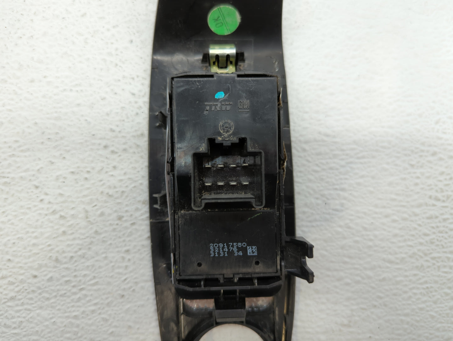 2013 Chevrolet Malibu Master Power Window Switch Replacement Driver Side Left P/N:22823883 20917580, 13305370 Fits Fits 2011