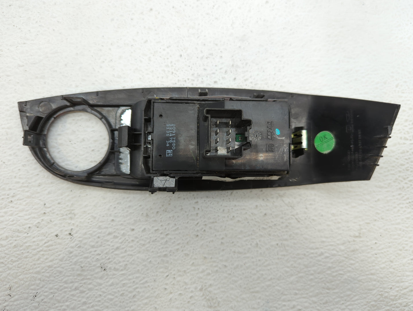 2013 Chevrolet Malibu Master Power Window Switch Replacement Driver Side Left P/N:22823883 20917580, 13305370 Fits Fits 2011