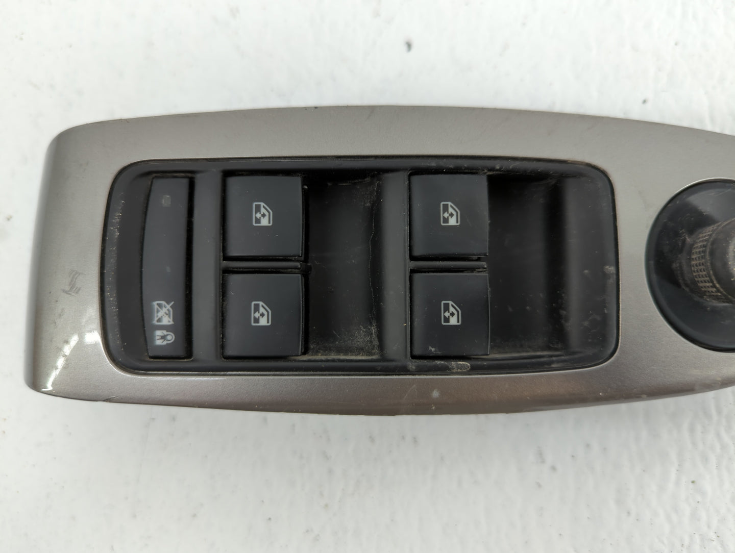 2013 Chevrolet Malibu Master Power Window Switch Replacement Driver Side Left P/N:22823883 20917580, 13305370 Fits Fits 2011
