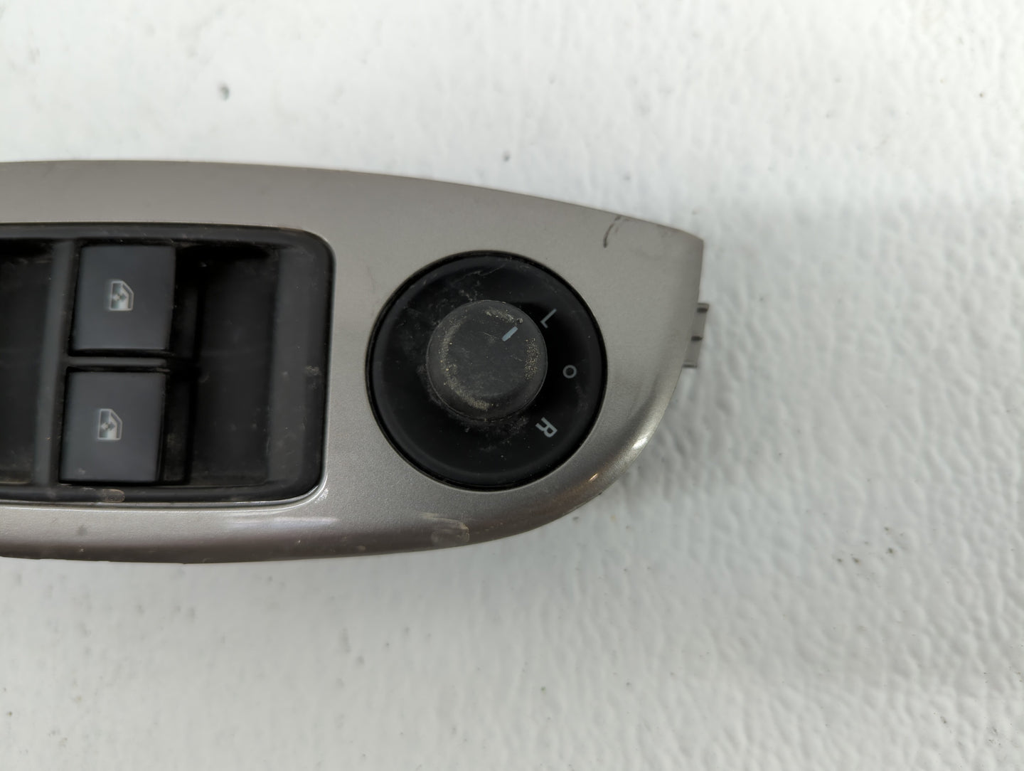 2013 Chevrolet Malibu Master Power Window Switch Replacement Driver Side Left P/N:22823883 20917580, 13305370 Fits Fits 2011