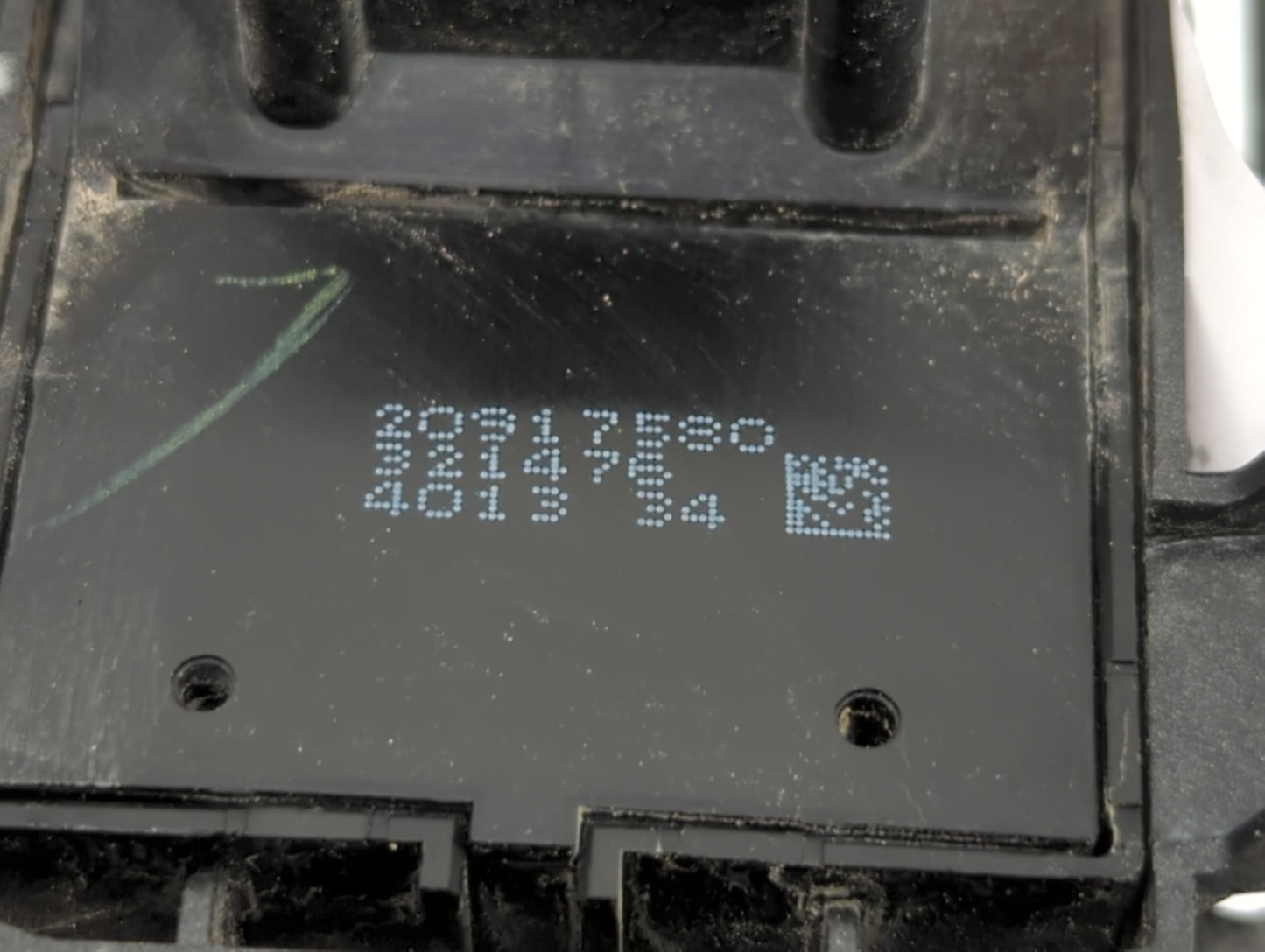 2013 Chevrolet Malibu Master Power Window Switch Replacement Driver Side Left P/N:22823883 20917580, 13305370 Fits Fits 2011