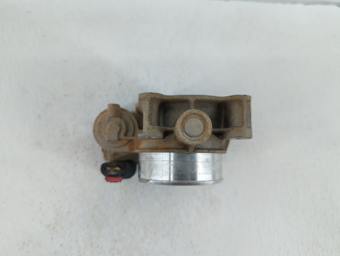 2013-2015 Chevrolet Malibu Throttle Body P/N:12627217DA 12669073DA Fits Fits 2013 2014 2015 2017 2018 OEM Used Auto Parts - 