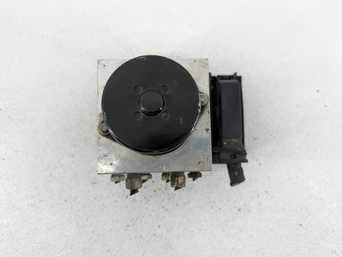 2013-2016 Chevrolet Malibu ABS Pump Control Module Replacement P/N:22810057 22863598, 22973923 Fits Fits 2012 2013 2014 2015